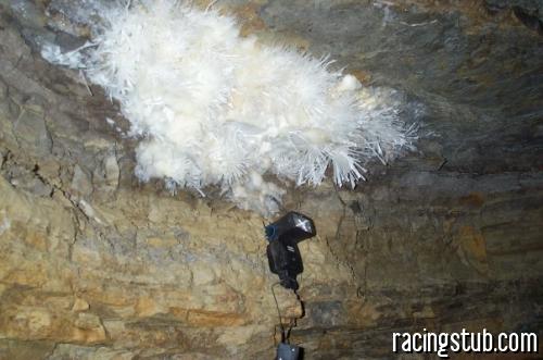 aragonite-en-place--grotte-6b60d.jpg
