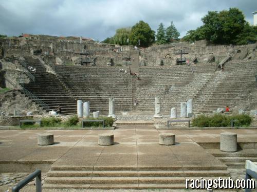 lyon-theatre-romain-20060826-878f1.jpg